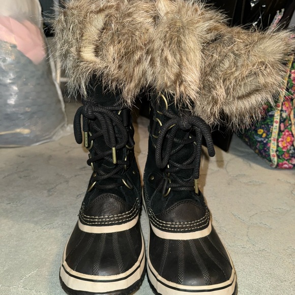 SOREL Waterproof snow boot - Picture 3 of 9